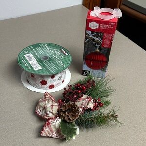 Holiday Time Red and Green Ornament Clips with Ribbon